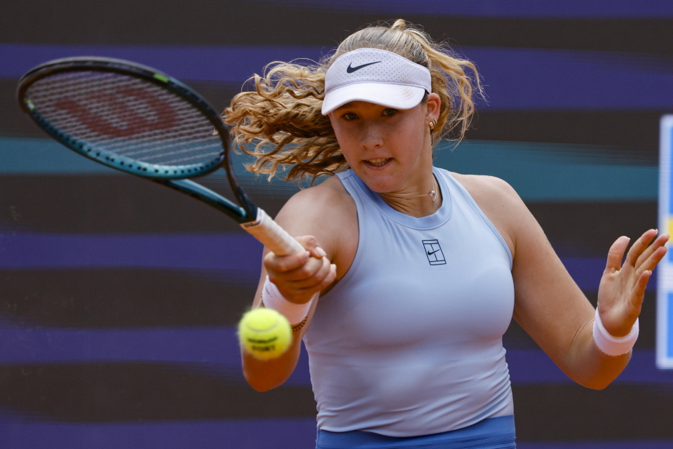 从球场呈现 从球场呈现